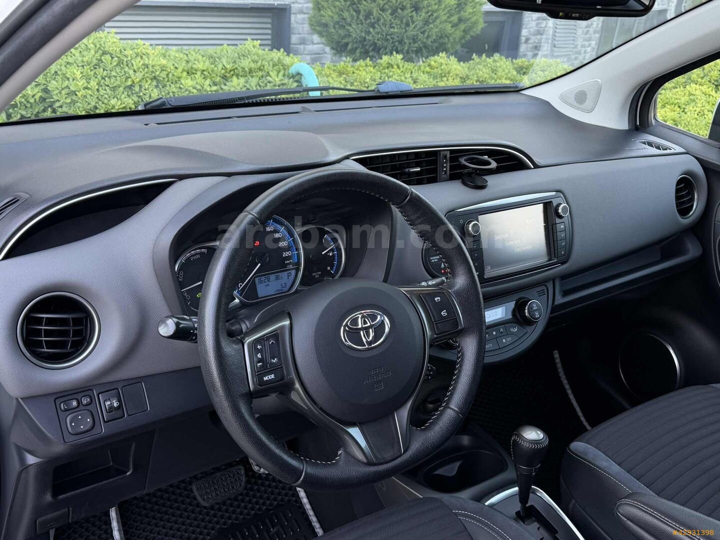 109.000 KM DE OTOMATİK 2014 TOYOTA YARİS 1.5 HYBRİD SPİRİT 5