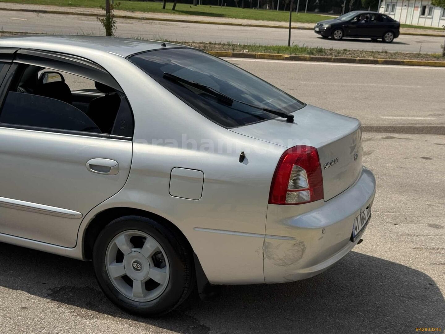 Galeriden Kia Shuma LS 2002 Model Kocaeli 276.000 km Gri 6