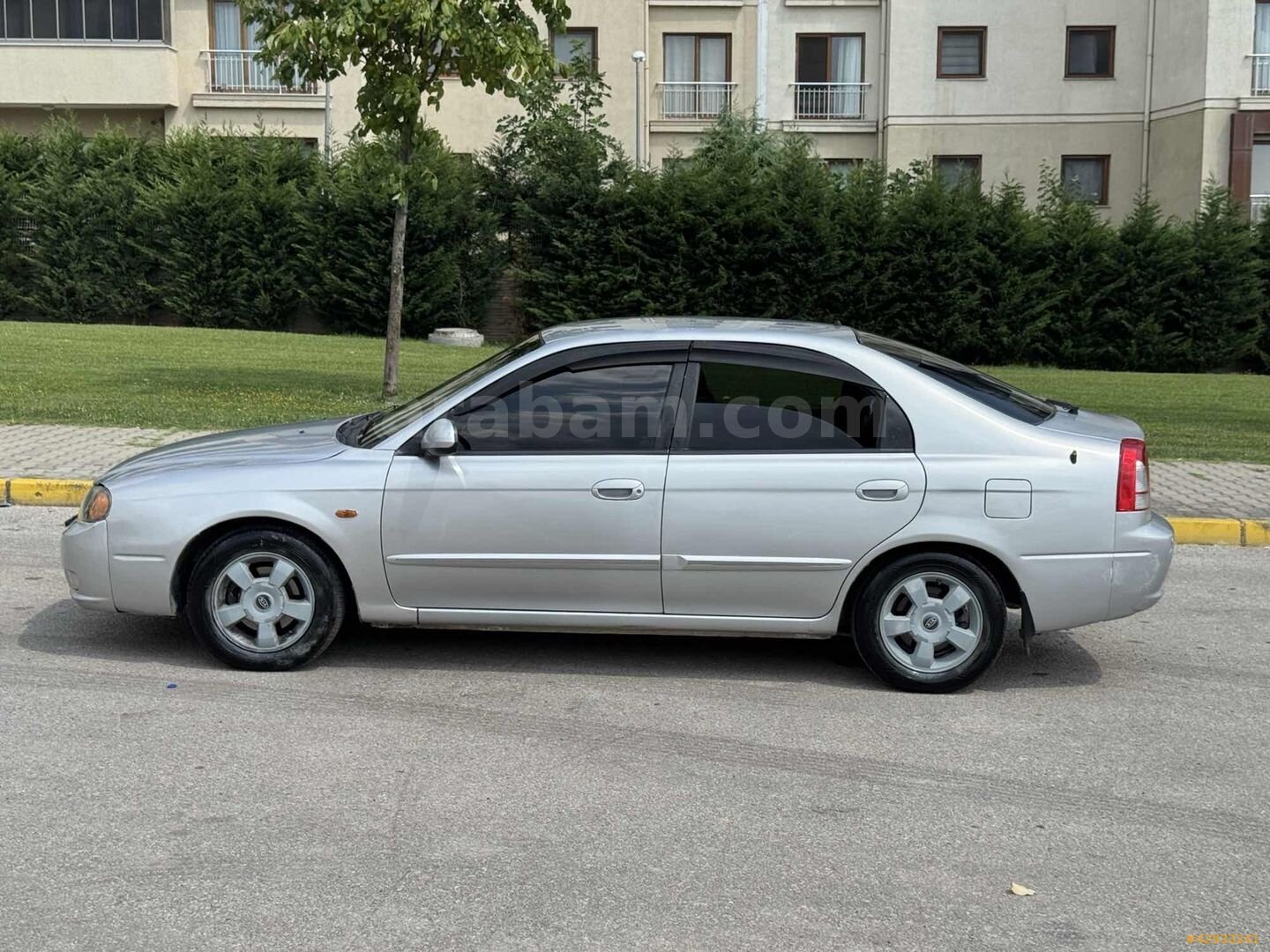 Galeriden Kia Shuma LS 2002 Model Kocaeli 276.000 km Gri 3