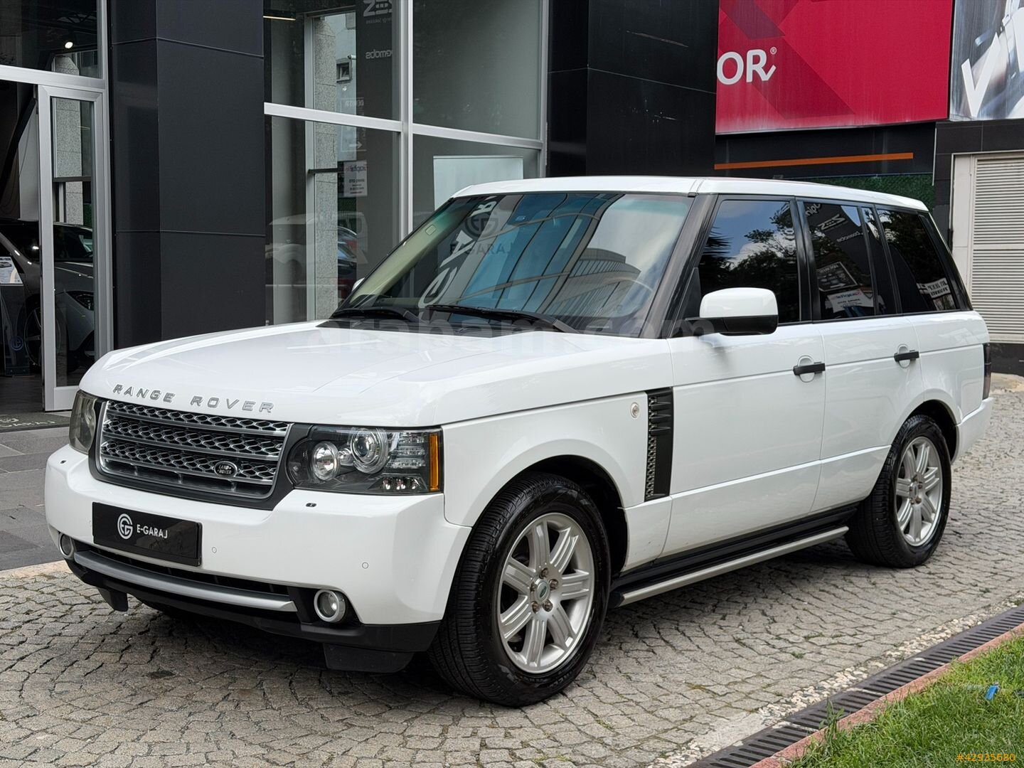EGARAJ | 2011 RANGE ROVER 3.6 TDV8 HSE 5