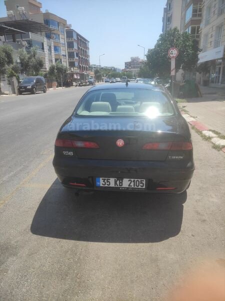 Sahibinden Alfa Romeo 156 1.6 TS Distinctive 2006 Model 199.500 km Siyah 3