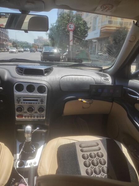 Sahibinden Alfa Romeo 156 1.6 TS Distinctive 2006 Model 199.500 km Siyah 4
