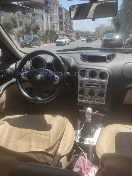 Sahibinden Alfa Romeo 156 1.6 TS Distinctive 2006 Model 199.500 km Siyah 5