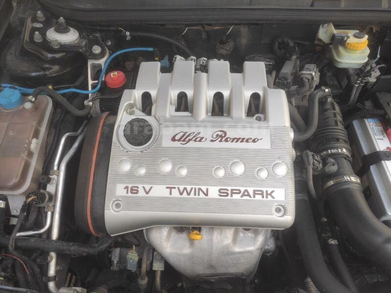 Sahibinden Alfa Romeo 156 1.6 TS Distinctive 2006 Model 199.500 km Siyah 7