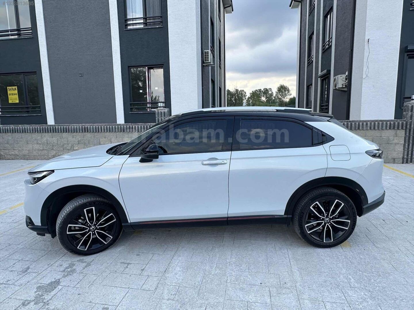 2023 HONDA HRV 1.5 HYBRİD STYLE HATA BOYA TRAMER YOK 27 BİN KM 3