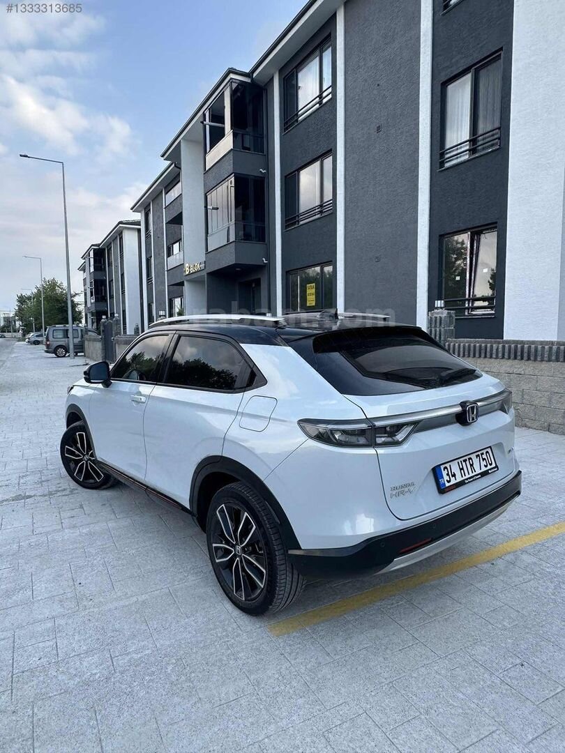 2023 HONDA HRV 1.5 HYBRİD STYLE HATA BOYA TRAMER YOK 27 BİN KM 4