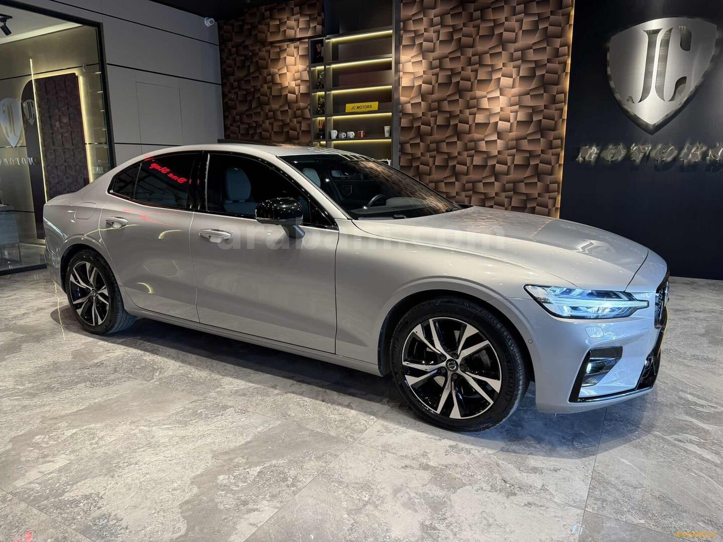 2023 VOLVO S60/PLUS DARK/BOYASIZ/CAM TAVAN/SOĞUTMA HATASZ BOYASZ 1