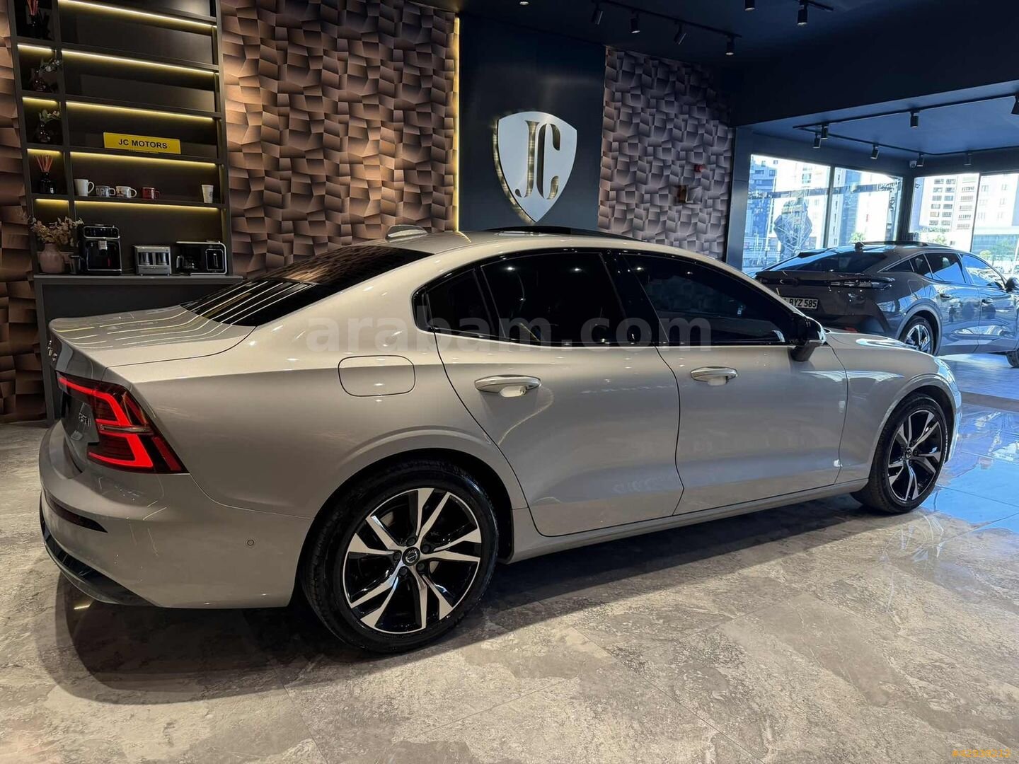 2023 VOLVO S60/PLUS DARK/BOYASIZ/CAM TAVAN/SOĞUTMA HATASZ BOYASZ 5