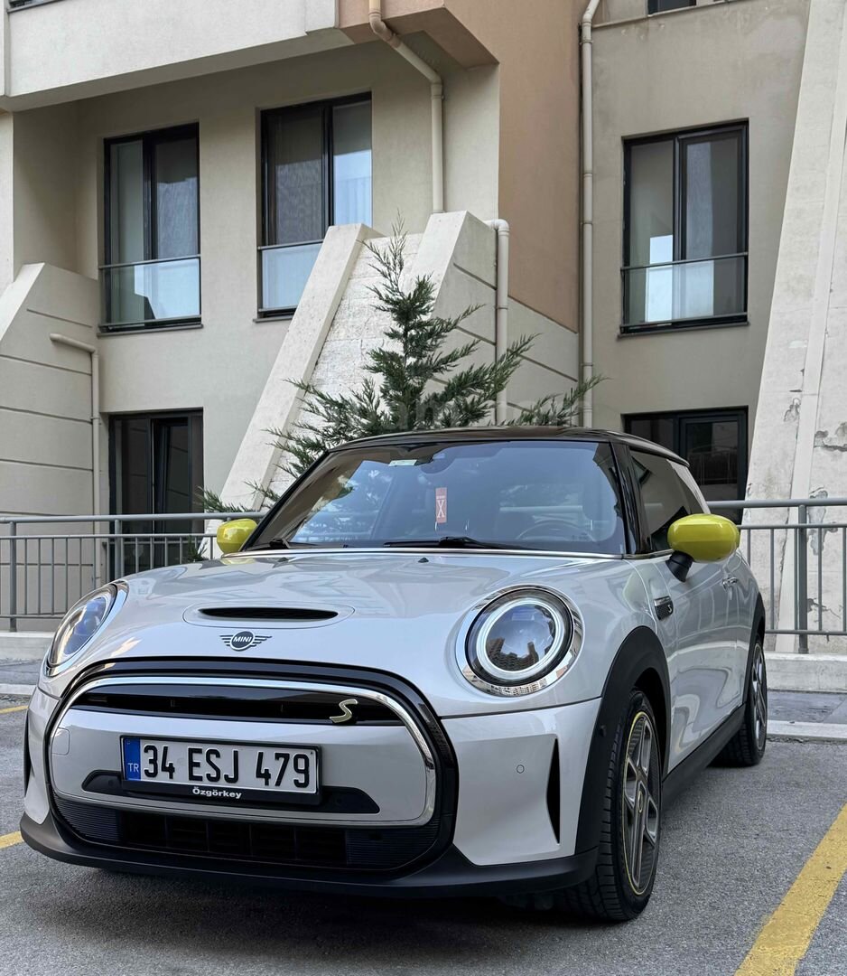 Sahibinden Mini Cooper Electric SE Inspired 2021 Model Ankara 3
