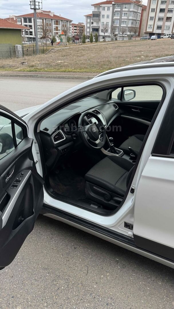 Sahibinden Suzuki SX4 S-Cross 1.6 GLX 2013 Model 5