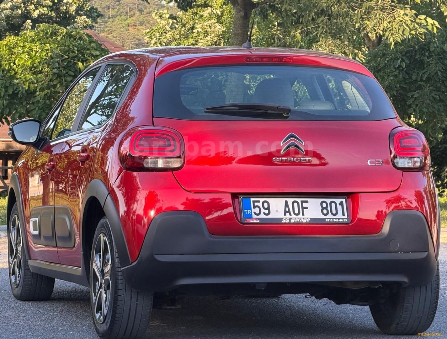 Galeriden Citroen C3 1.2 PureTech Feel Bold 2023 Model İstanbul 65.000 km Kırmızı 6