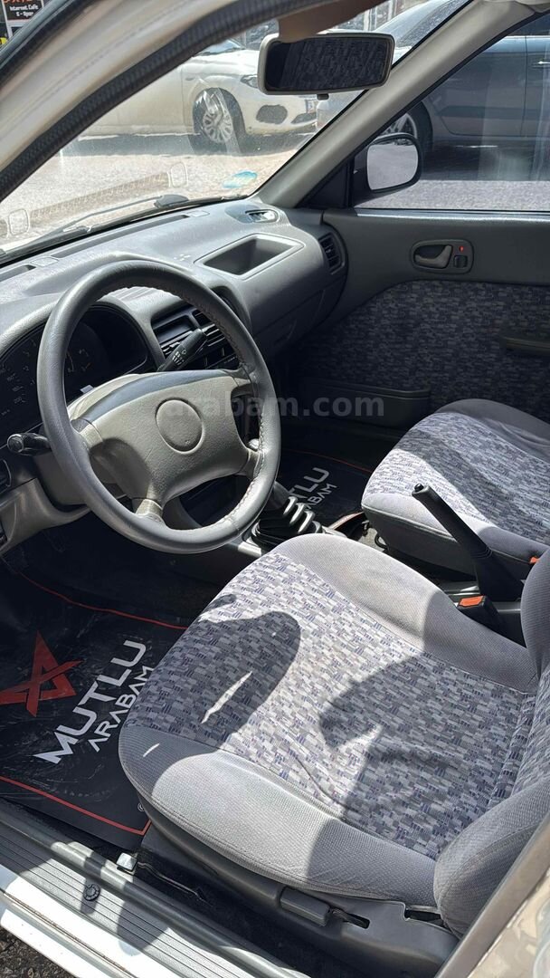 Sahibinden Suzuki Swift 1.3 GLX 2001 Model 6