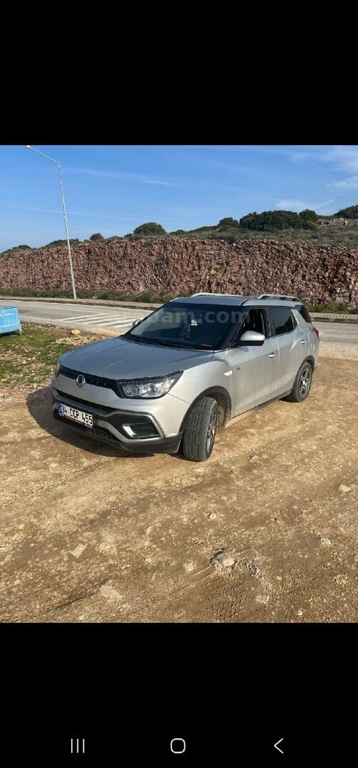 Sahibinden KGM SsangYong XLV 1.6 D Limited 2016 Model İzmir 155.000 km Gri (titanyum) 5