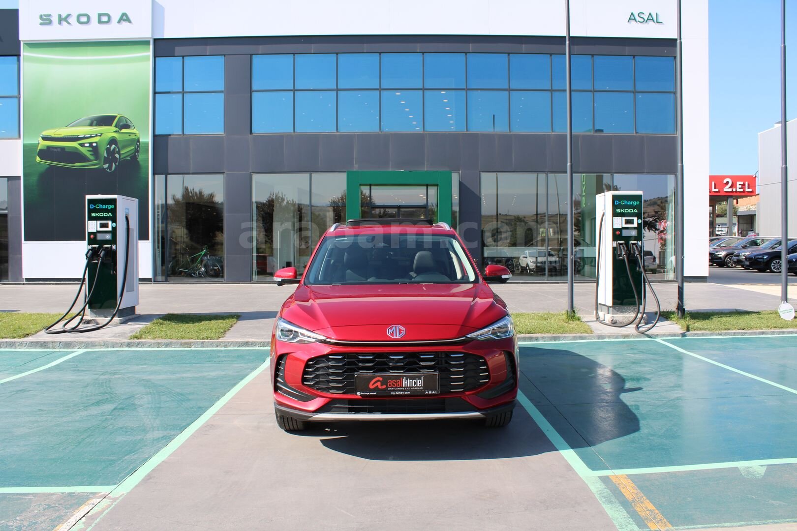 MG ZS 1.5 HYBRİD+ LUXURY 2