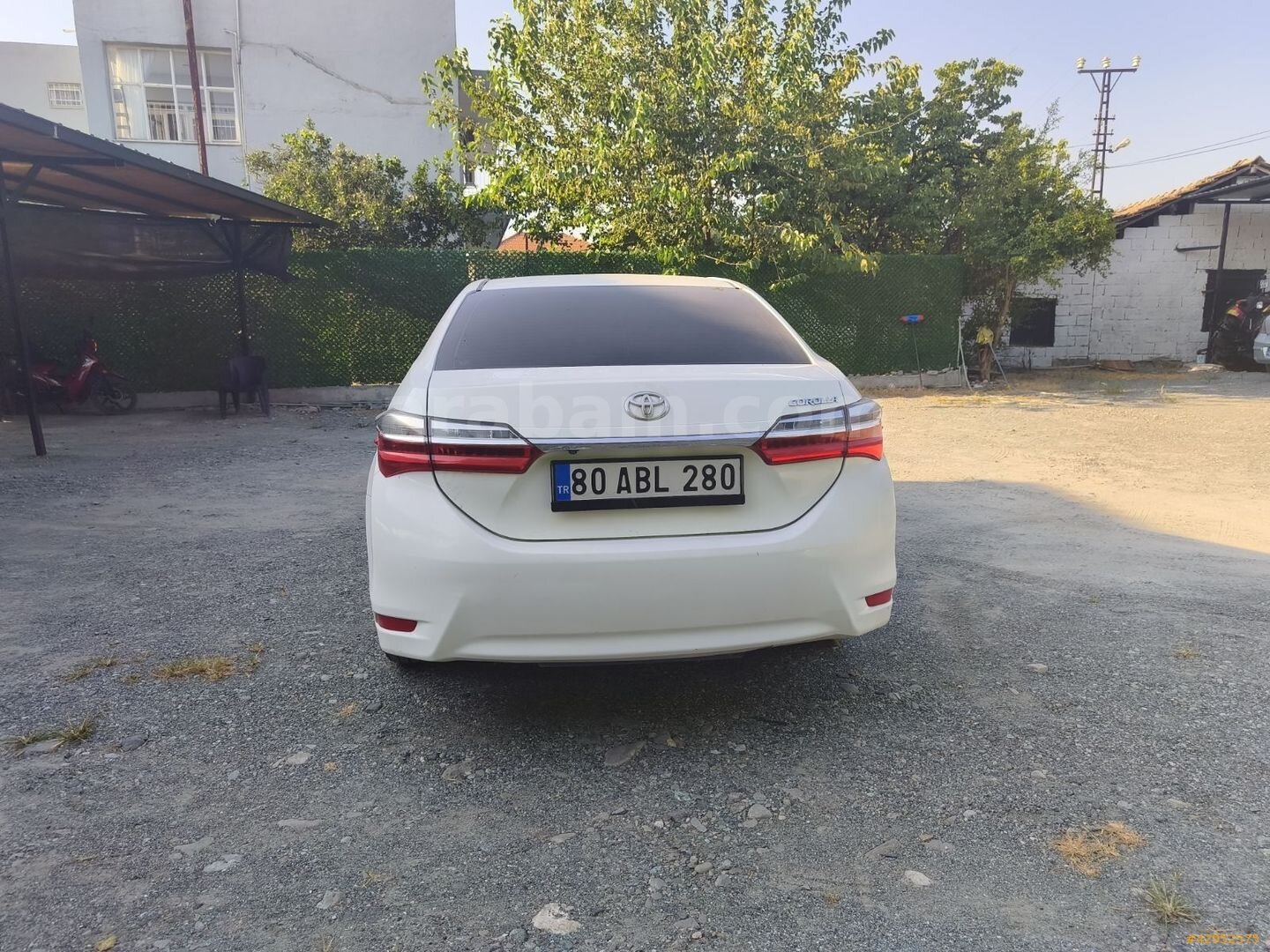 Galeriden Toyota Corolla 1.6 Touch 2016 Model Hatay 182.000 km Beyaz 6
