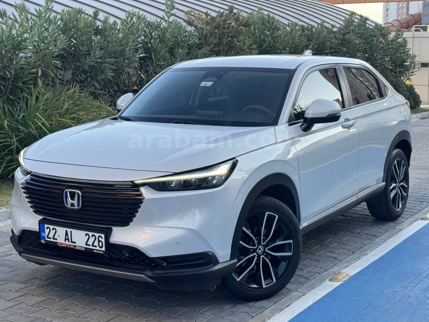 ÇETA-OTOMOTİV-HONDA-HR-V-1.5-E-HYBRİD-ADVANCE-1000-PEŞİNAT-36AY-SENET-0,99ORAN-2022 2