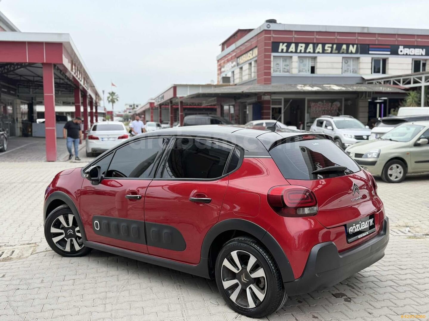Galeriden Citroen C3 1.2 PureTech Shine 2019 Model Adana 130.000 km Kırmızı 3
