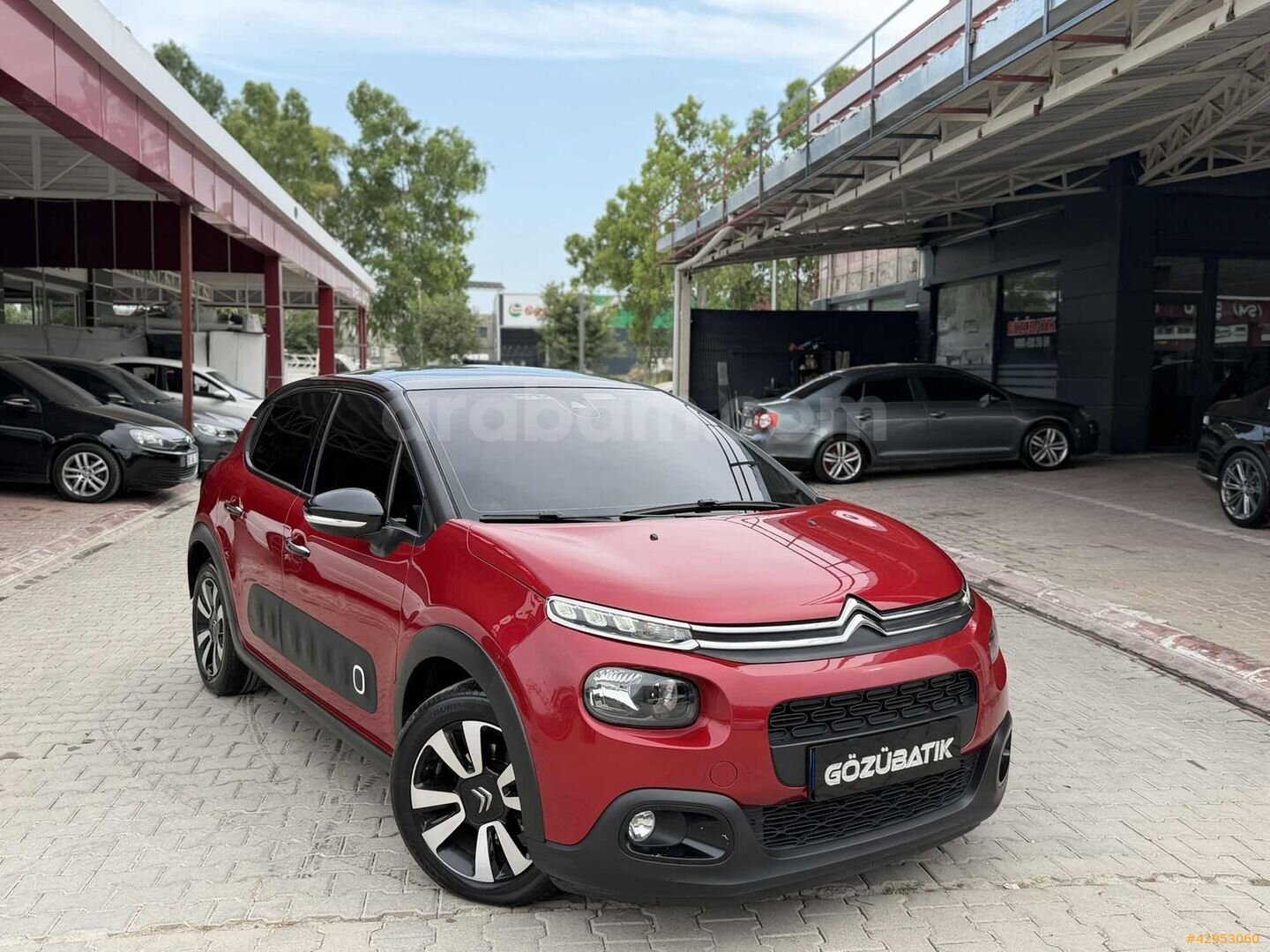 Galeriden Citroen C3 1.2 PureTech Shine 2019 Model Adana 130.000 km Kırmızı 2