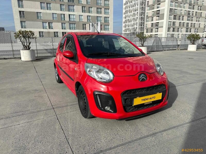 Galeriden Citroen C1 1.0 Confort 2013 Model İstanbul 157.000 km Kırmızı