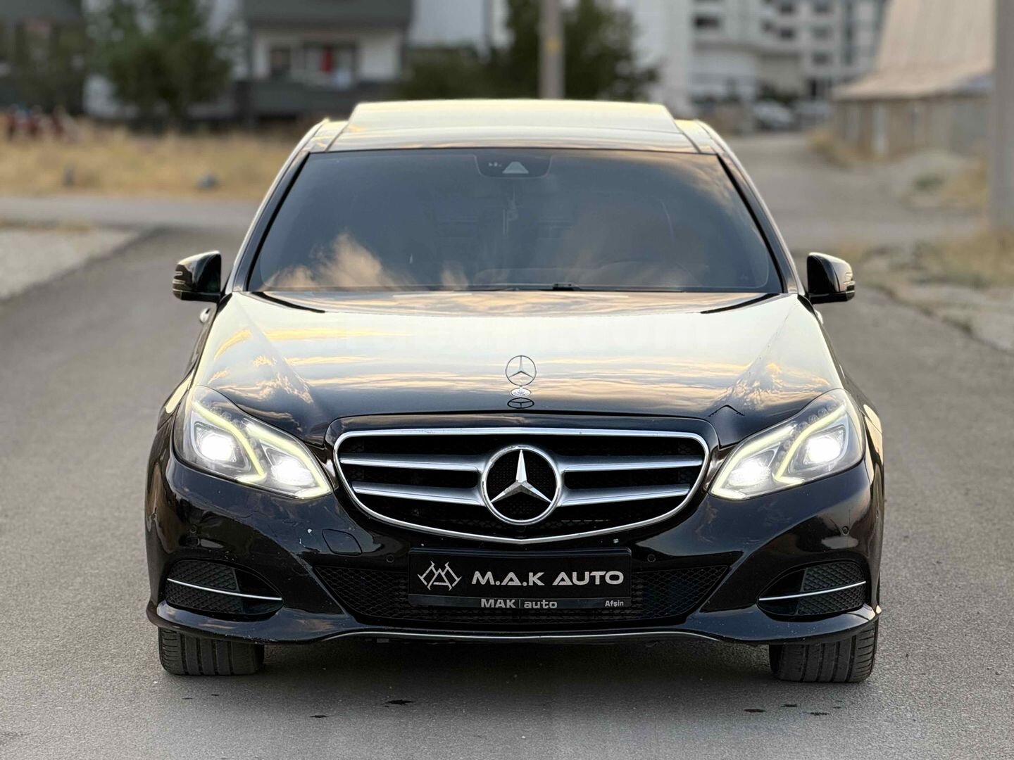 Mercedes - Benz E 250 CDI Elite 2014 Model 4