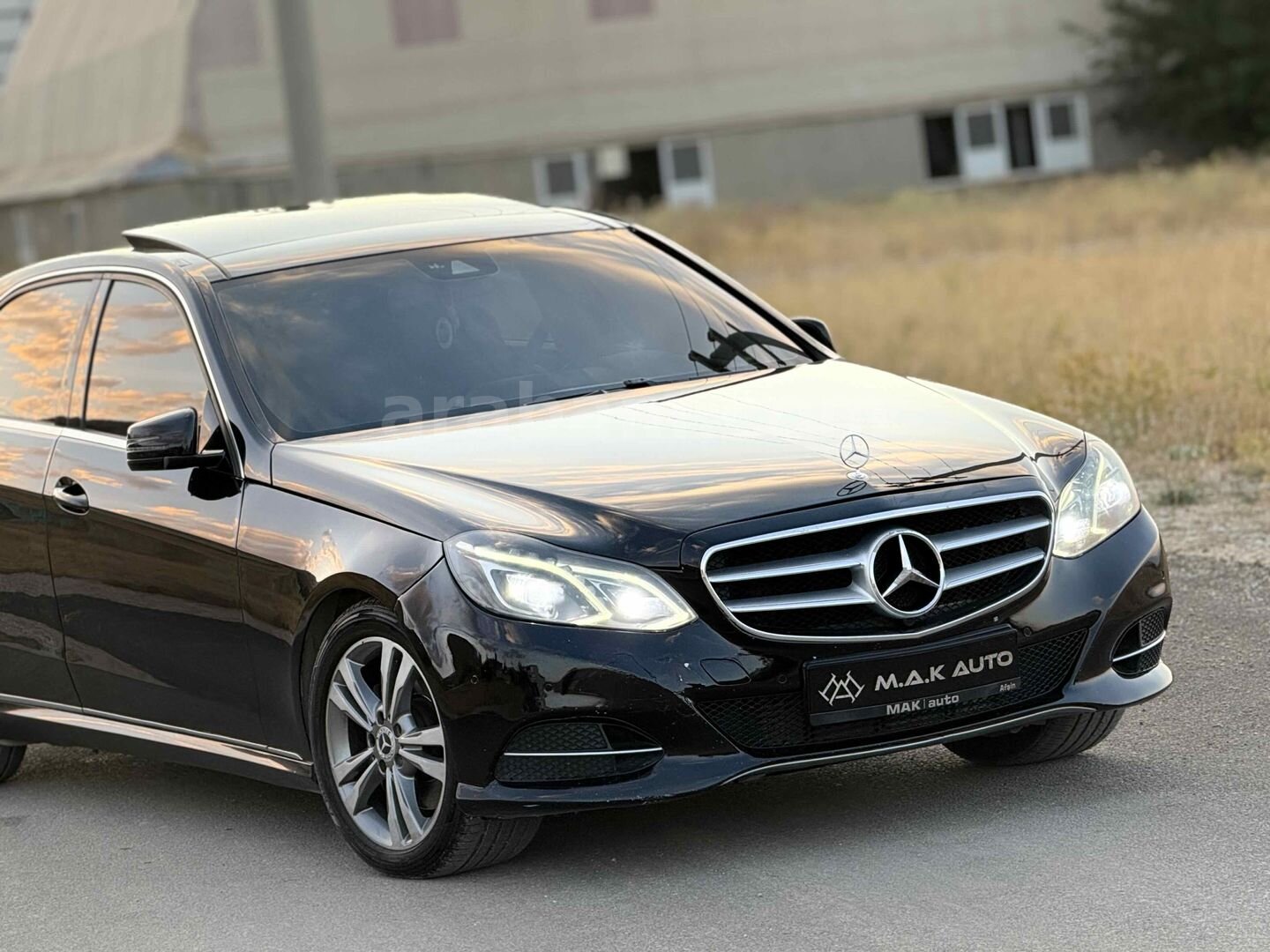 Mercedes - Benz E 250 CDI Elite 2014 Model 6