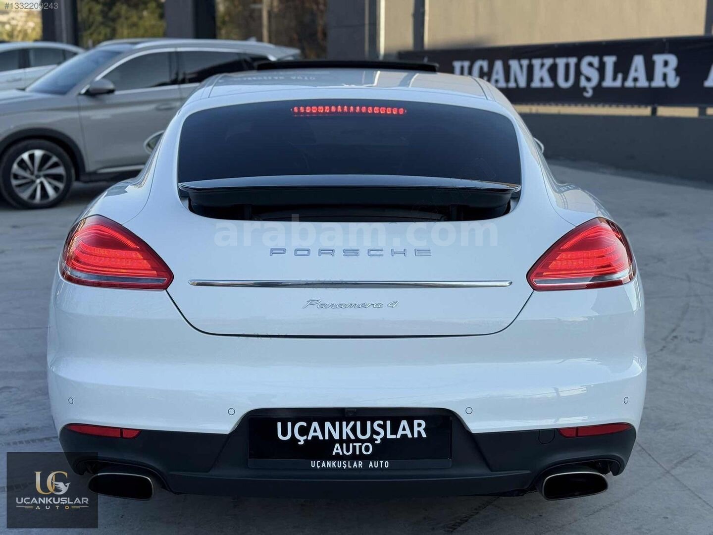 Galeriden Porsche Panamera 4 2011 Model İzmir 170.000 km Beyaz 7