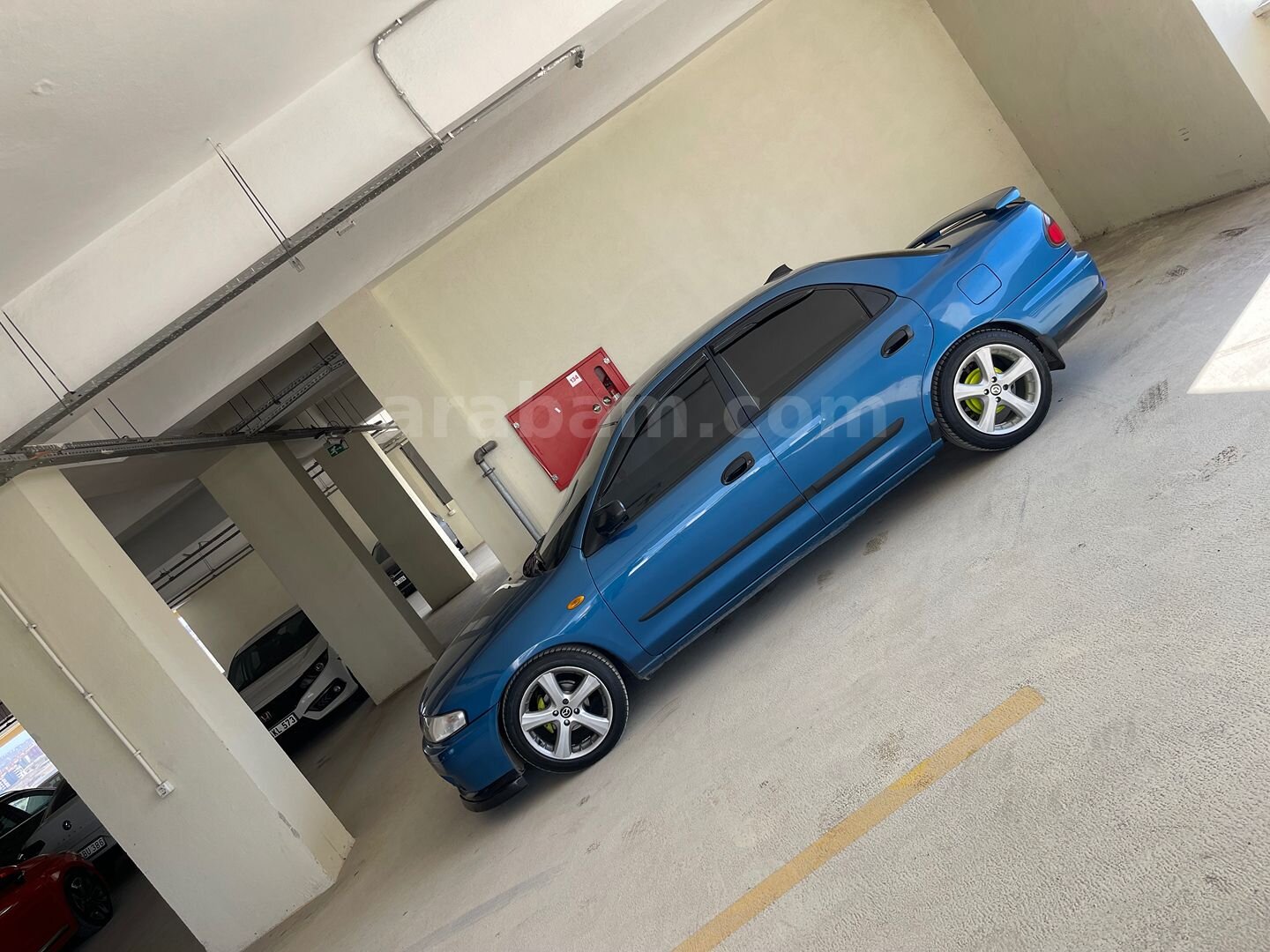 Sahibinden Mazda 323 1.5 Familia 1998 Model 2