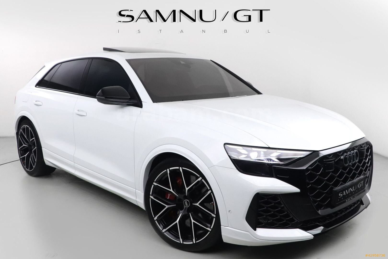 ŞAMNU/GT'DEN YENİ AUDİ RSQ8 PERFORMANCE 640HP SEDEFLİ BEYAZ 1