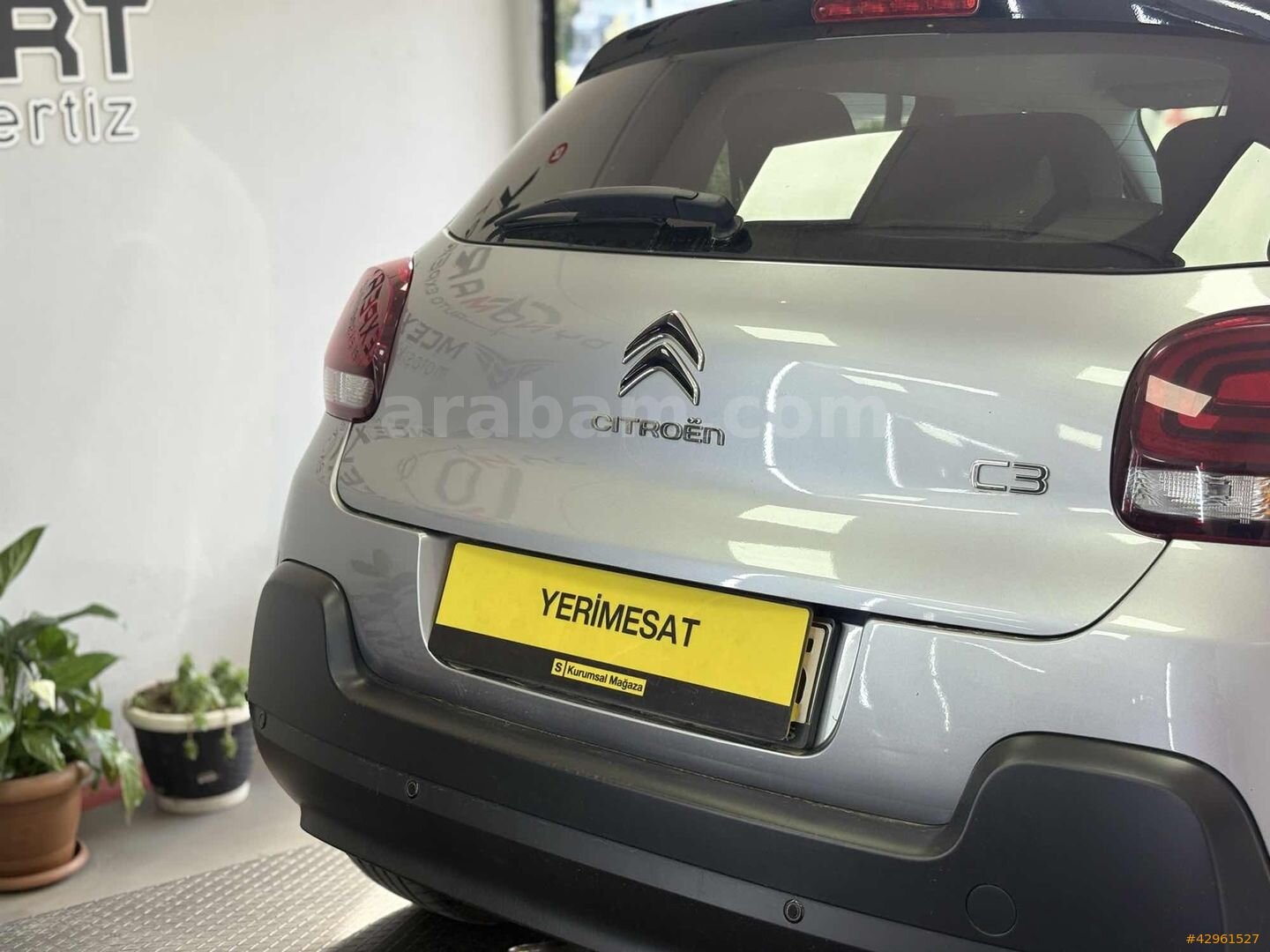 Galeriden Citroen C3 1.2 PureTech Shine 2023 Model Ordu 53.000 km Gri 6