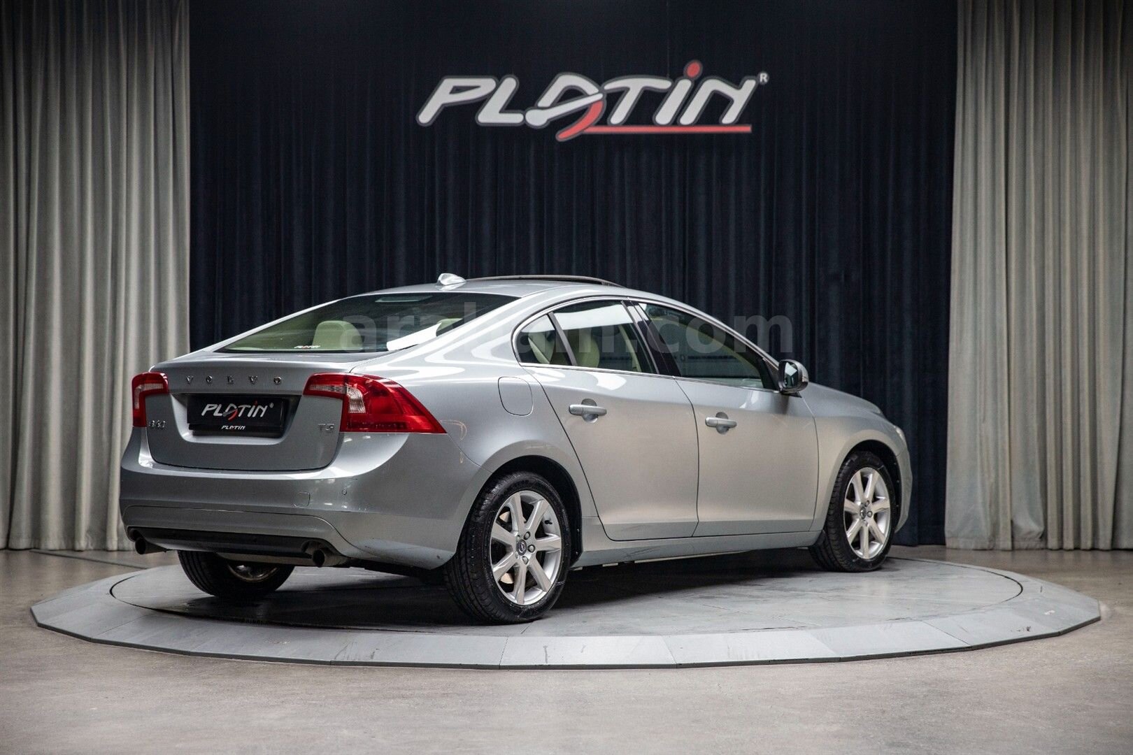 2018 VOLVO S 60 1.5 T3 ADVANCE 6