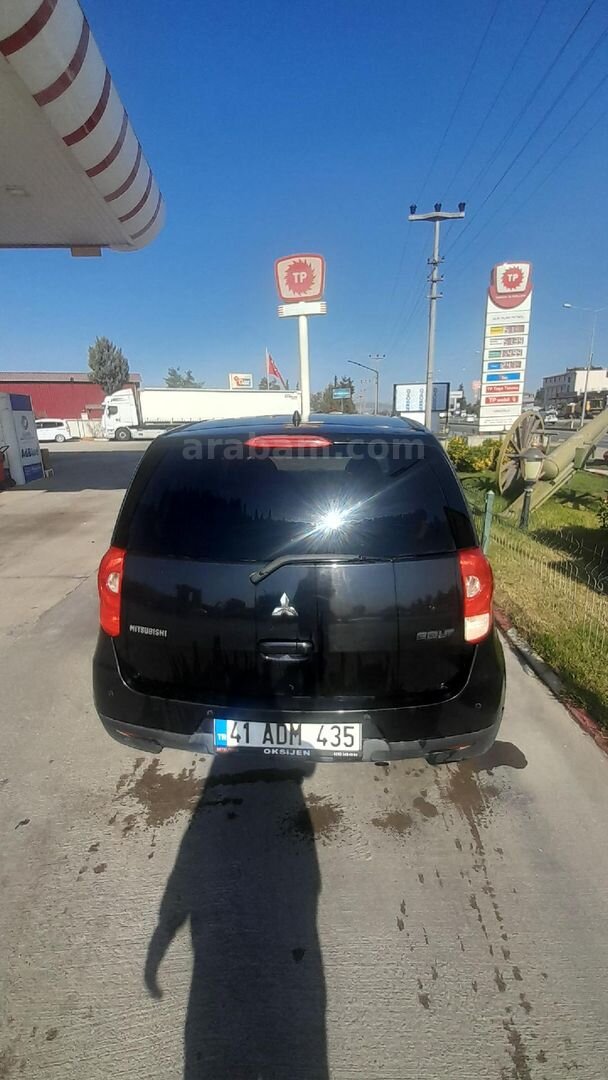 Sahibinden Mitsubishi Colt 1.3 Invite 2009 Model 235.000 km Siyah 4