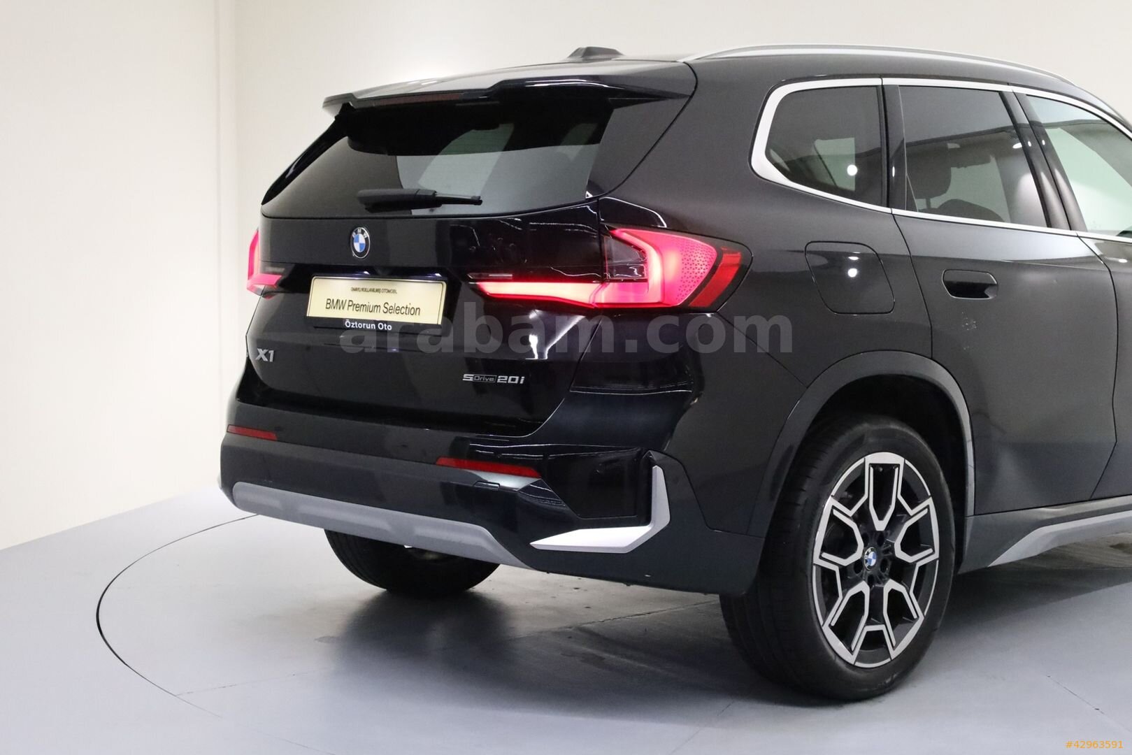 ÖZTORUN OTO - 2023 - BMW X1 sDrive20i X-Line 7