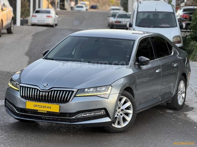 Galeriden Skoda SuperB 1.5 TSI Premium 2021 Model Şanlıurfa 170.000 km Füme
