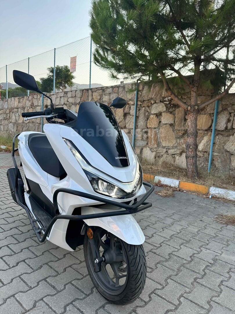 0 KM HONDA PCX125 DX