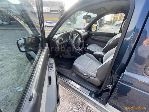Galeriden Ford Ranger 2.5 TDCi XLT 2004 Model İzmir 490.000 km