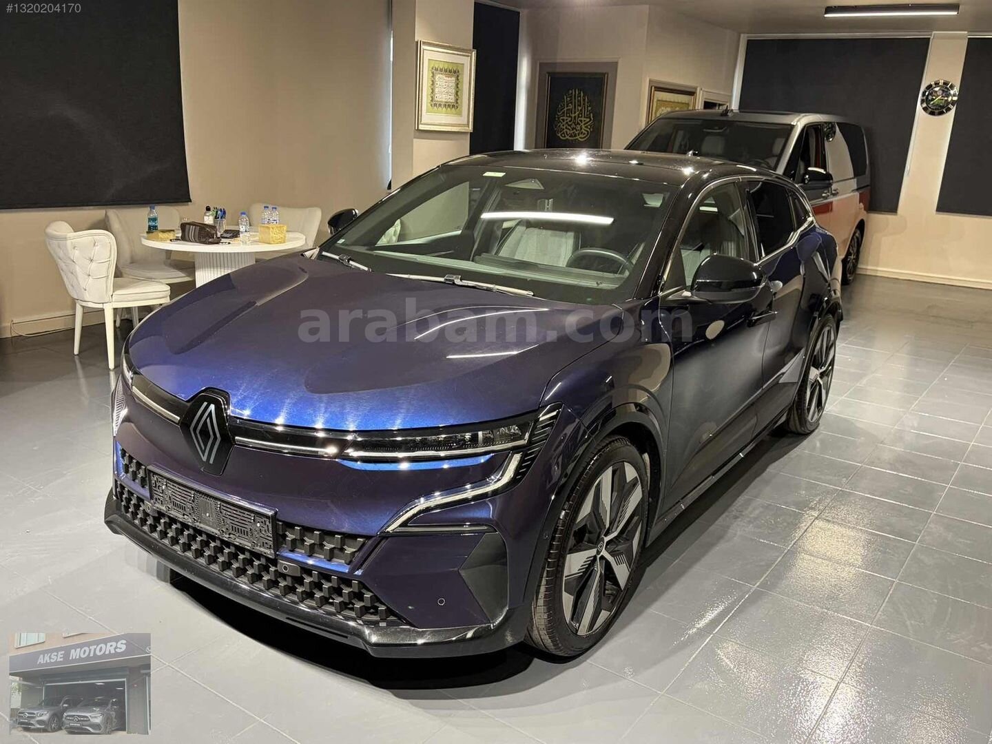 Galeriden Renault Megane E-Tech Techno 2023 Model İstanbul 32.000 km Lacivert 4