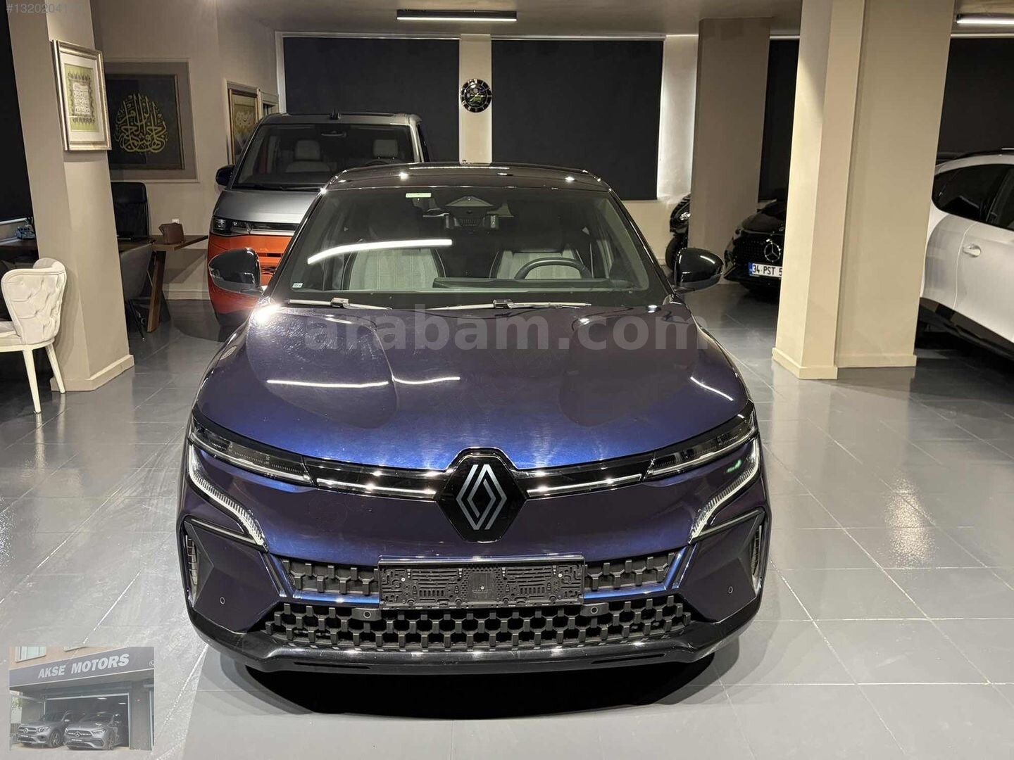 Galeriden Renault Megane E-Tech Techno 2023 Model İstanbul 32.000 km Lacivert 6