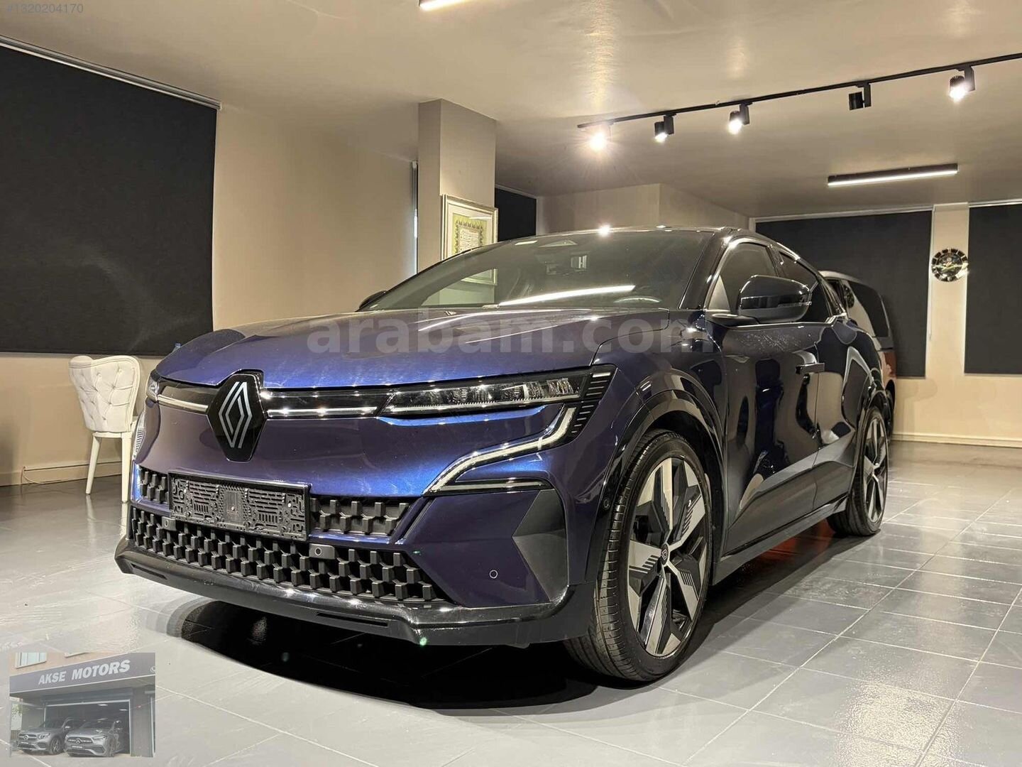 Galeriden Renault Megane E-Tech Techno 2023 Model İstanbul 32.000 km Lacivert 3