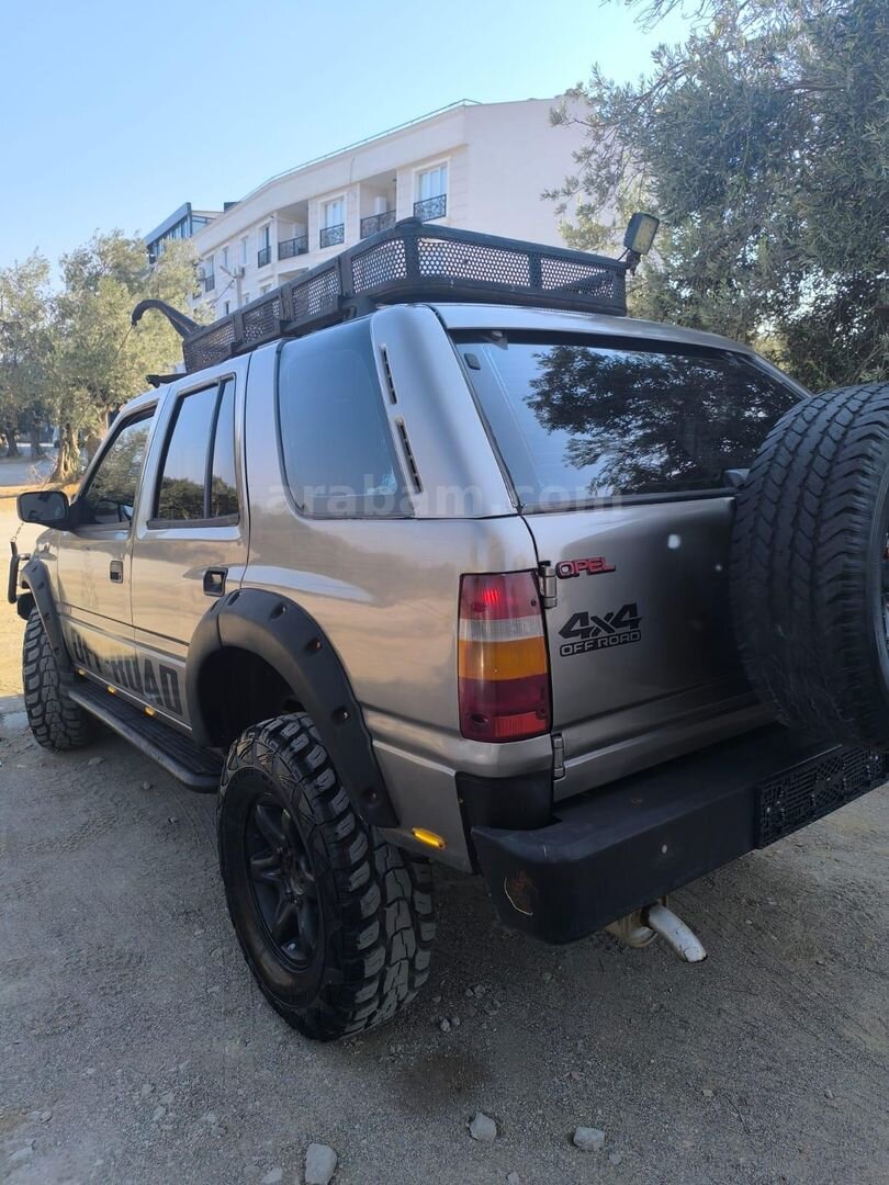 Galeriden Opel Frontera 2.2 1997 Model Balıkesir 400.000 km Gri 3