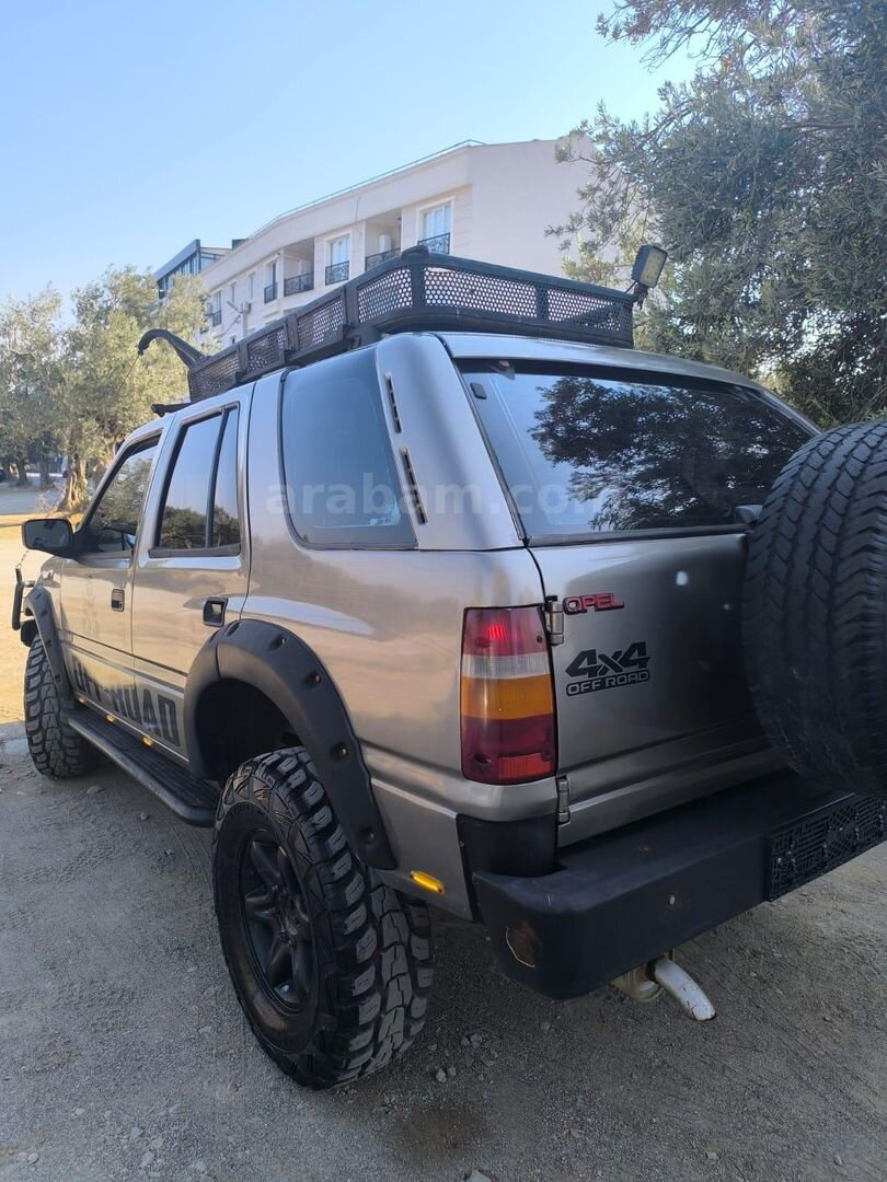 Galeriden Opel Frontera 2.2 1997 Model Balıkesir 400.000 km Gri 5