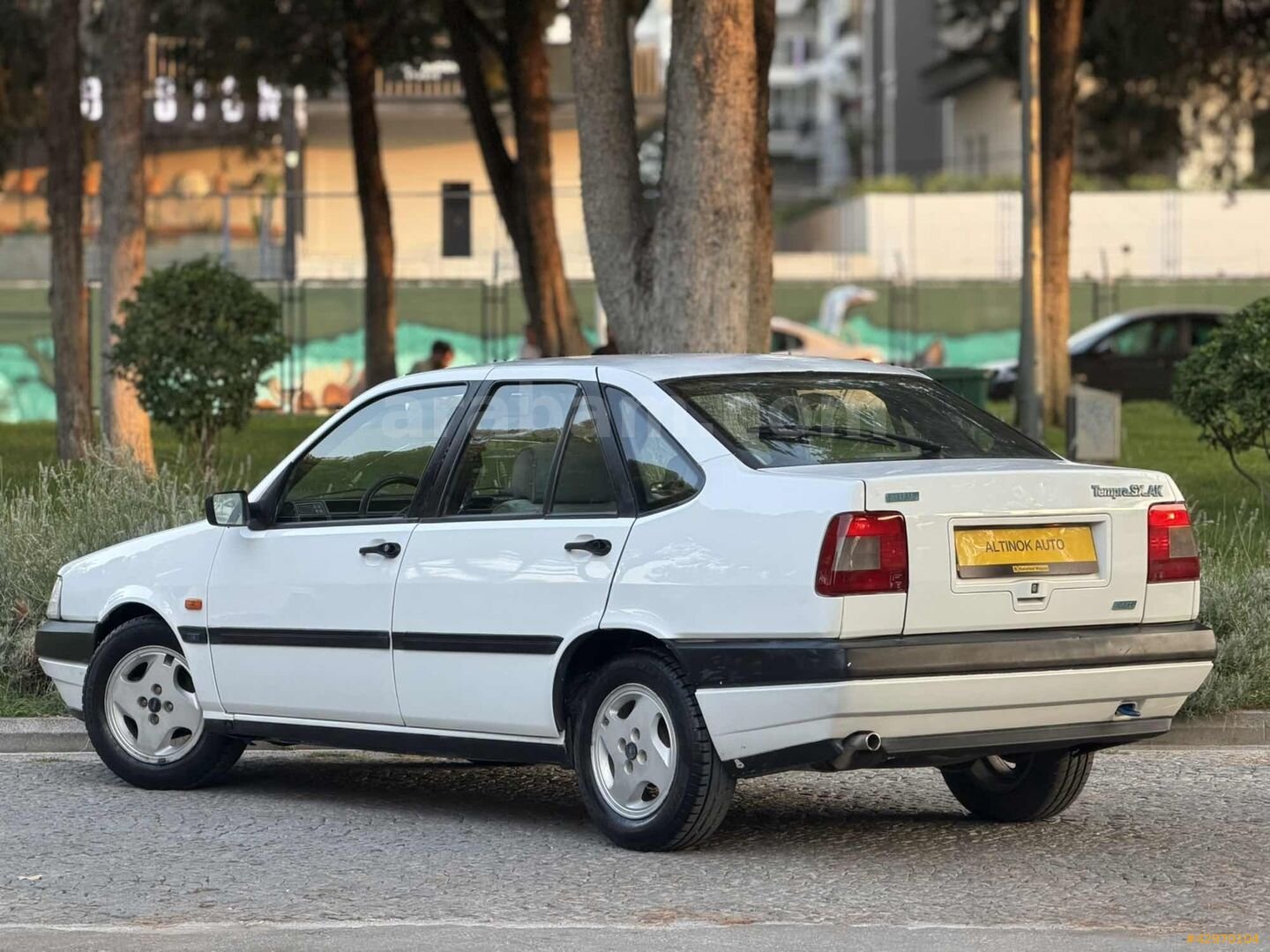 Galeriden Fiat Tempra 1.6 SX AK 1992 Model Denizli 185.000 km Beyaz 6