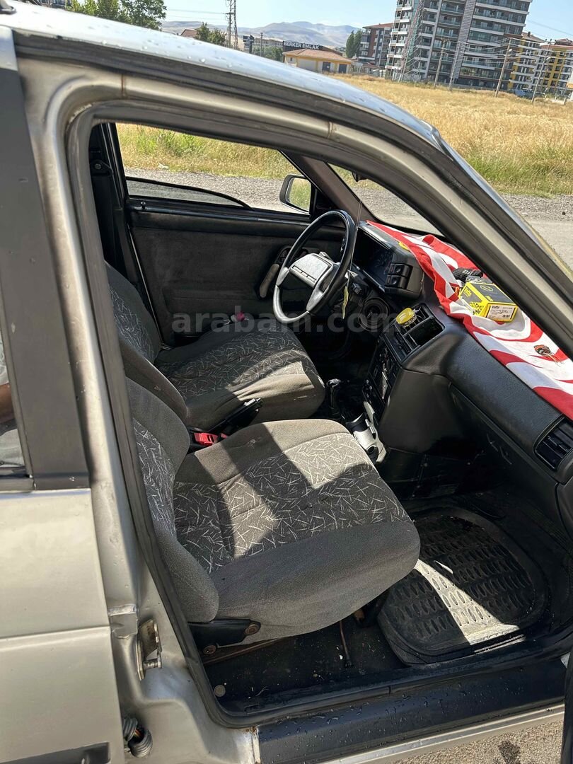 Sahibinden Lada Vega 1.5 2003 Model 6