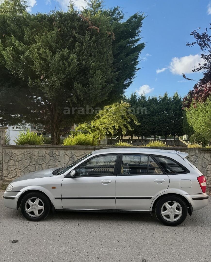 Sahibinden Mazda 323F Astina 121.000 km'de Klima 2 Airbag 3