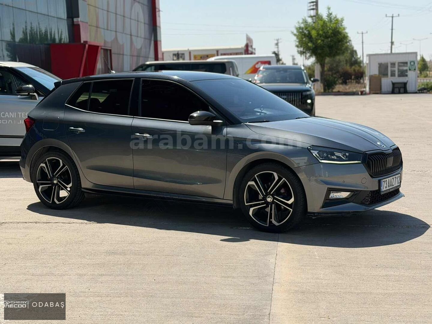 Galeriden Skoda Fabia 1.5 TSI Monte Carlo 2023 Model Diyarbakır 33.000 km Füme 4