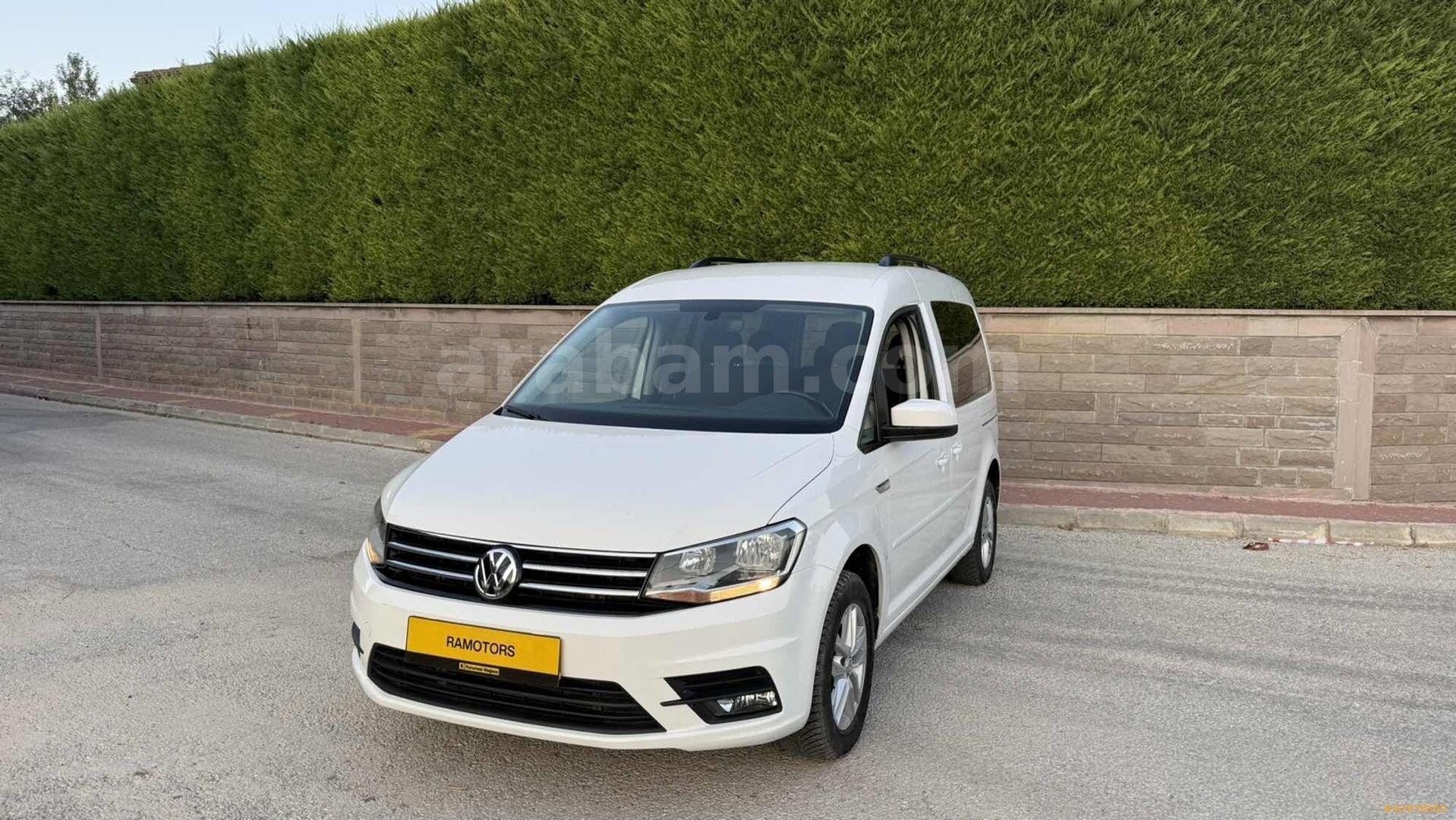 Bakımlı düşük km otomobil ruhsatlı otomatik caddy 2