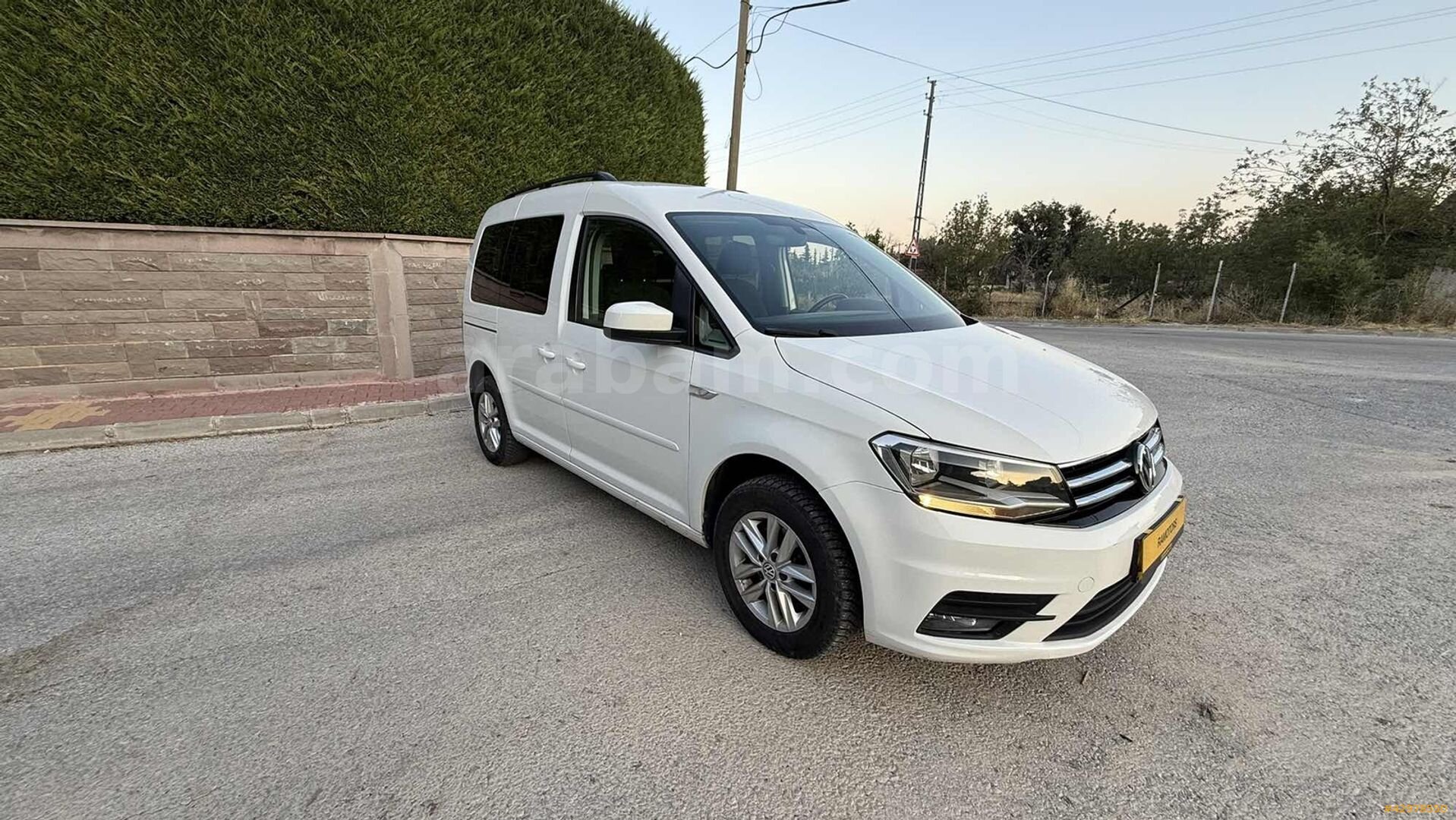 Bakımlı düşük km otomobil ruhsatlı otomatik caddy 4