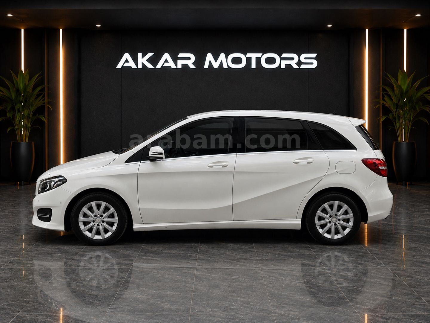 AKAR MOTORS - 2015 MERCEDES-BENZ B180 CDI STYLE - 93.000KM 2