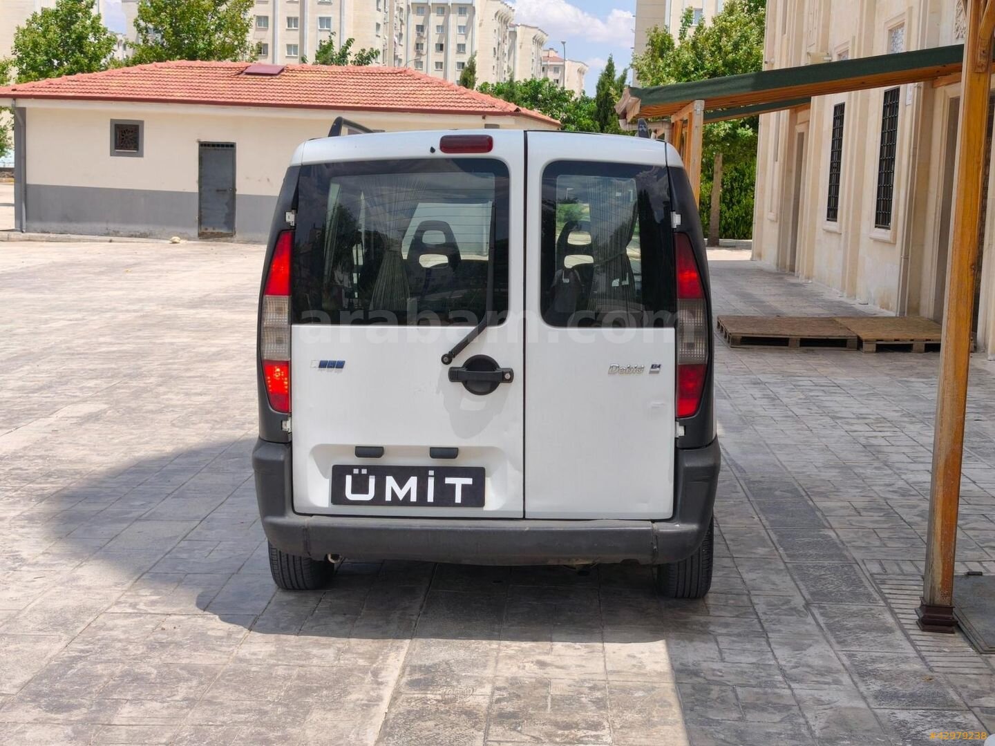 ÜMİT AUTO/FİAT/DOBLO/1 PARCA BOYALI/222.BİN.KM/KLİMALI/ 6