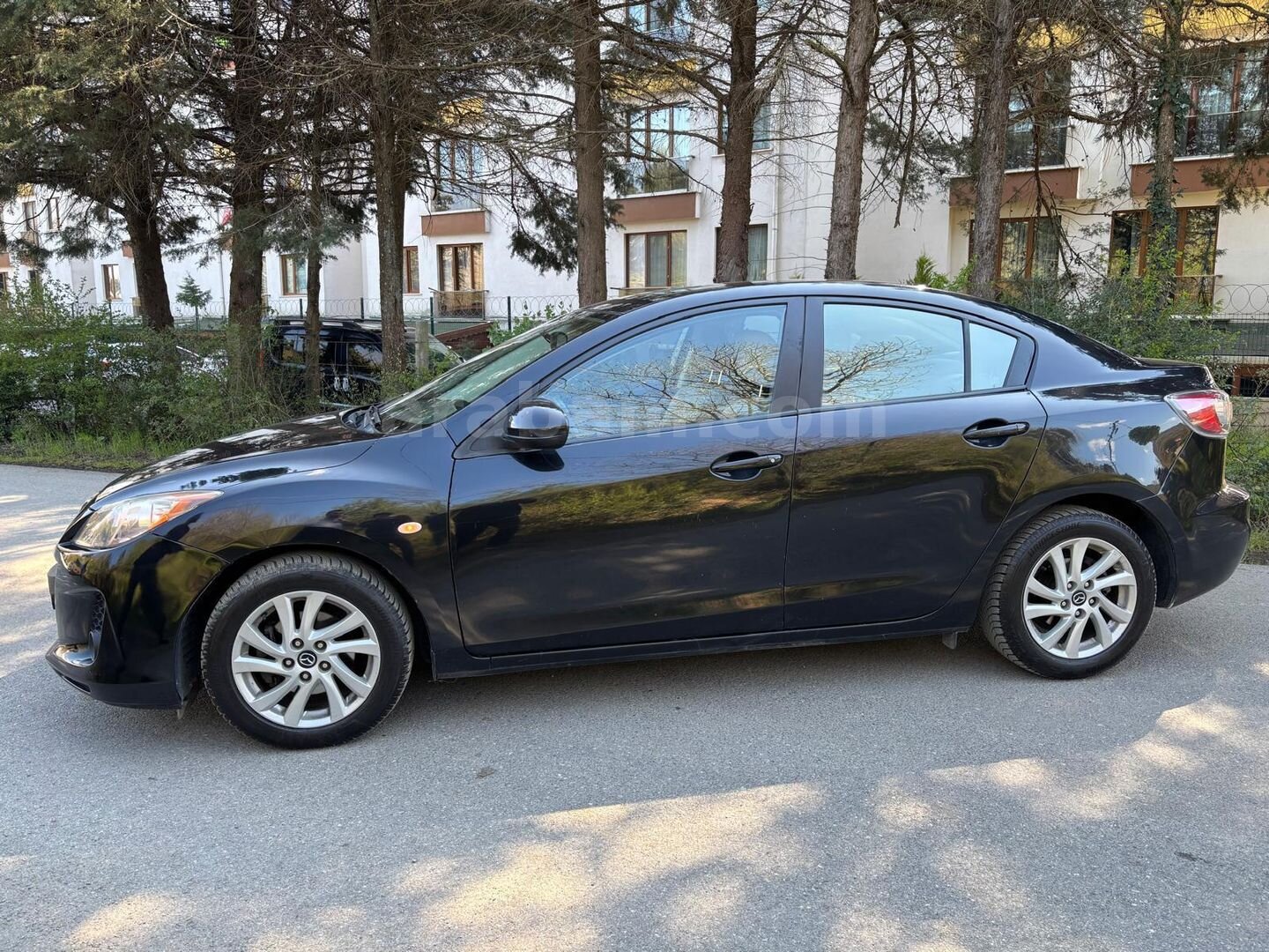 Sahibinden Mazda 3 1.6 Touring 2013 Model İstanbul 149,000 km Siyah 5