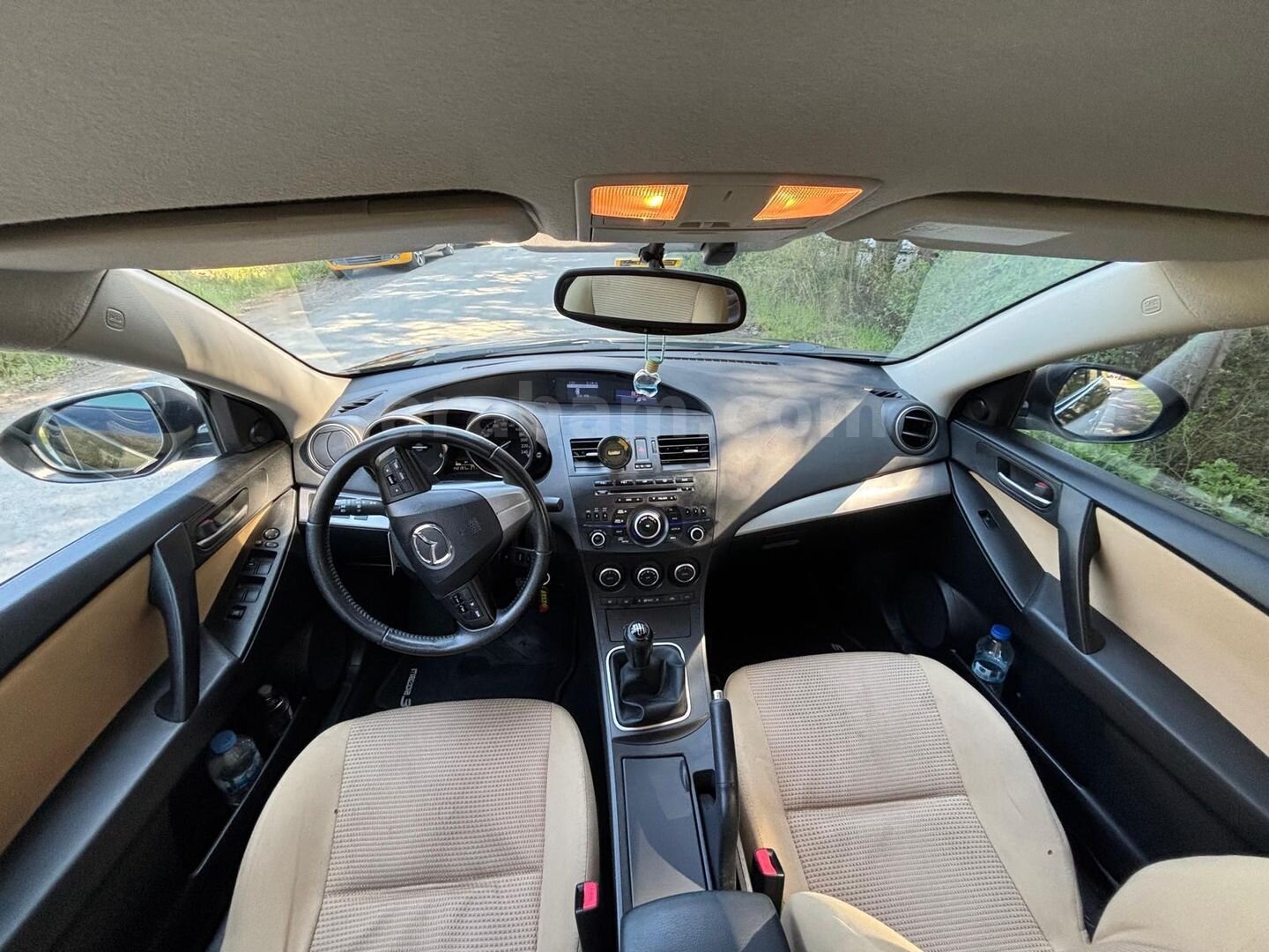 Sahibinden Mazda 3 1.6 Touring 2013 Model İstanbul 149,000 km Siyah 3
